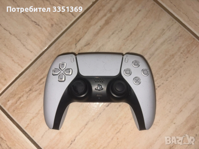 Playstation 5 Disc edition + два контролера, снимка 3 - PlayStation конзоли - 53502328