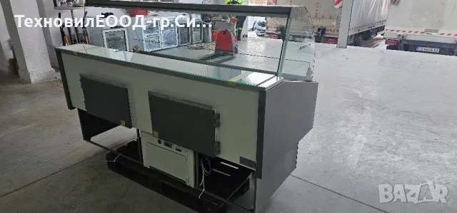 Хладилна витрина 200х85, снимка 3 - Витрини - 49294975