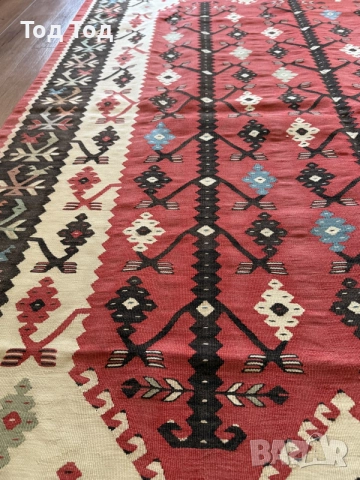 Чипровски килим Медальон , снимка 13 - Килими - 55720275