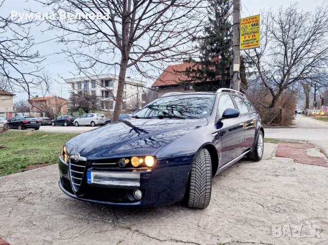 Alfa Romeo 159 SW JTDm 2.0, снимка 4 - Автомобили и джипове - 44641612