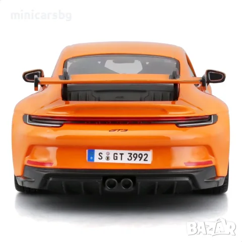 Метални колички Porsche 911 GT3 (992) – 1:24, снимка 8 - Колекции - 55983836