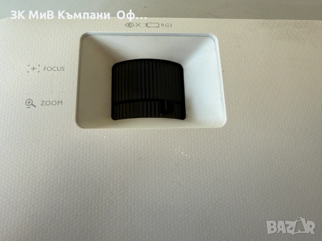 Проектор BENQ TH 585 , снимка 5 - Плейъри, домашно кино, прожектори - 53351245