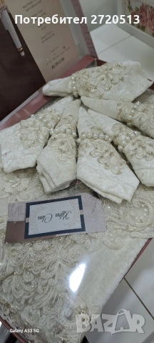 Луксозен комплект за хранене - 18 части Saldam, снимка 2 - Покривки за маси - 53190948