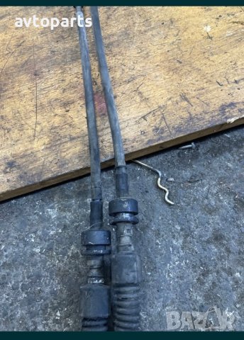 Toyota avensis verso 2005година 2.0d4d 5 скорости Скоростен лост с жила, снимка 3 - Части - 40559583