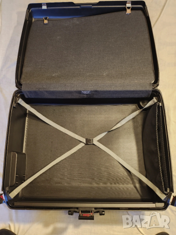 Куфар : Samsonite Oyster GL и 2-ри с твърди стени,4 колелца, на цип с шифър, с разтегателна дръжка, снимка 13 - Куфари - 52344325