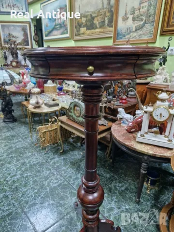 Уникална антикварна висока френска масичка , снимка 8 - Антикварни и старинни предмети - 48417926