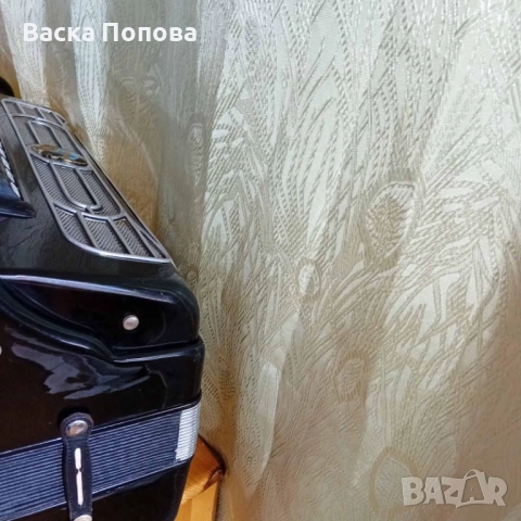 Акордеони Weltmeister Supita 2 бр..акустични,професионални,120 баса., снимка 6 - Акордеони - 52377603