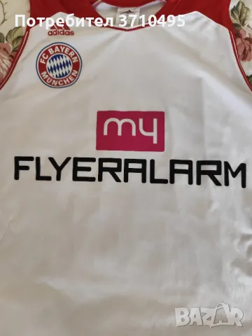 Продавам потник ADIDAS на BAYERN MUNCHEN, снимка 4 - Спортни дрехи, екипи - 50176827