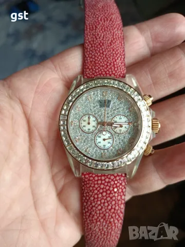 Уникален Рядък Оригинал Италиански Часовник Хронограф Vip Time Italy Diamonds Stingray , снимка 2 - Луксозни - 49760936