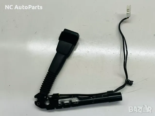 Закопчалка за колан за BMW БМВ 1 серия F21 Sport TRW 34110143C 2013, снимка 2 - Части - 48948240