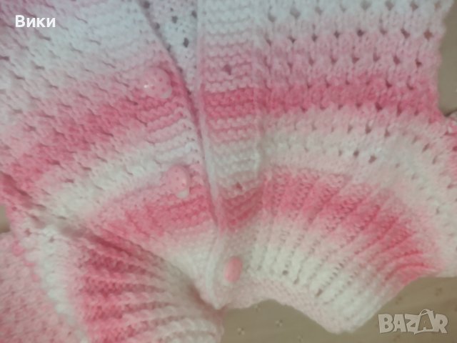 Плетен бебешки костюм в розово и бяло , снимка 4 - Комплекти за бебе - 41456027