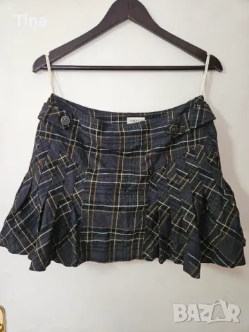 Нова пола на Karen Millen , снимка 12 - Поли - 49279541