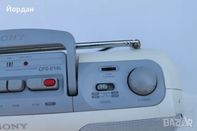 Радио касетофон ''Sony CFS-E14L'', снимка 7 - Радиокасетофони, транзистори - 50413177