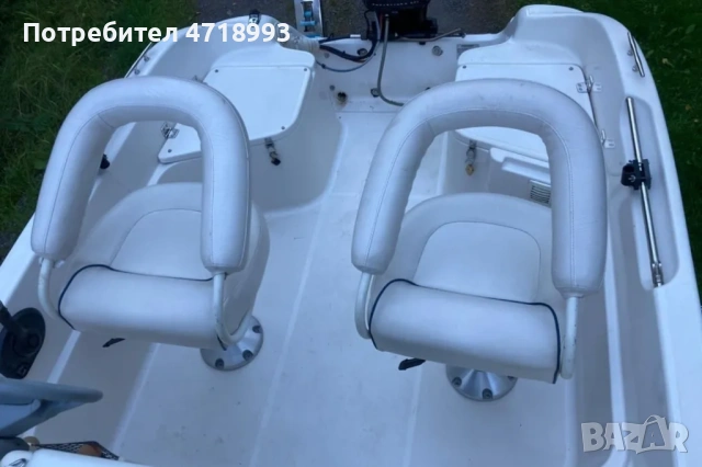 Quicksilver 420 Flamingo Лодка кабинен круизер С ремарке, снимка 4 - Воден транспорт - 53222892