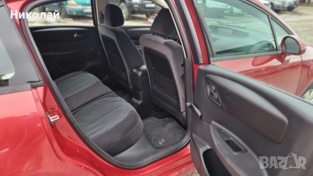 Ситроен С4 1.6 - 110 к.с., снимка 15 - Автомобили и джипове - 53298182