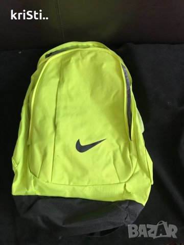 раници малки KipLing,Kangol и Joop .., снимка 17 - Раници - 17333298