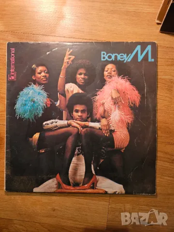 Рядка голяма грамофонна плоча BONEY M - take the heat off me. - изд. 80те години ., снимка 1 - Грамофонни плочи - 49106582