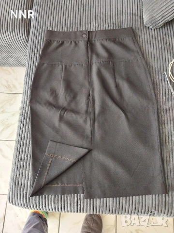 Пола - 2 бр. по 5 €, снимка 8 - Поли - 53632229