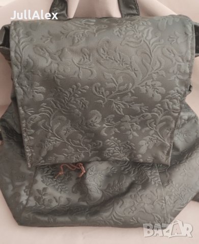 Дамска кожена раница, снимка 2 - Чанти - 42429949