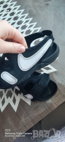 Детски сандали nike 29.5 номер, снимка 4 - Детски маратонки - 50771392