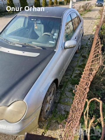 Продавам кола Мерцедес газ/бензин цяла за части, пали върви,, снимка 4 - Автомобили и джипове - 53668395