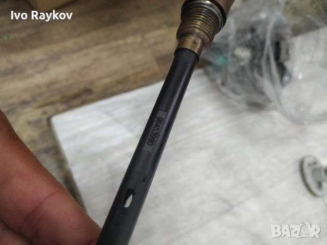 Сензорът за масло Citroën Peugeot 96453990 1131G2 , 1.4 HDI и 1.6 HDI , снимка 4 - Части - 51455486