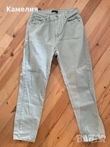 Панталон, снимка 2 - Панталони - 51220838