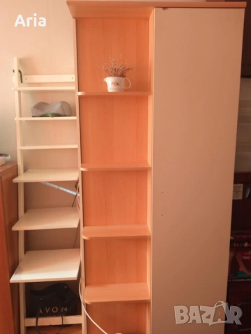 Ъглов гардероб добре запазен, снимка 2 - Гардероби - 53082405