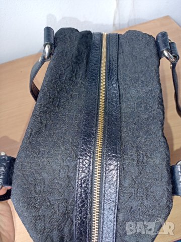 Черна чанта DKNY , снимка 3 - Чанти - 40448645