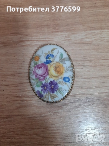 Винтидж порцеланова брошка, снимка 2 - Други - 53650609