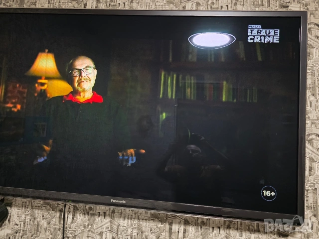 Продавам топ модел ТВ Panasonic TX-P65ST50E
