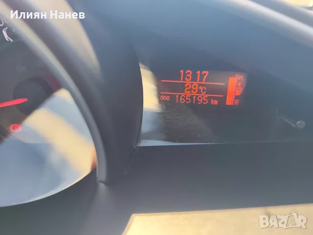 Продавам личният си семеен автомобил  Тойота Версо 2015 1.6 112к , снимка 8 - Автомобили и джипове - 56195611