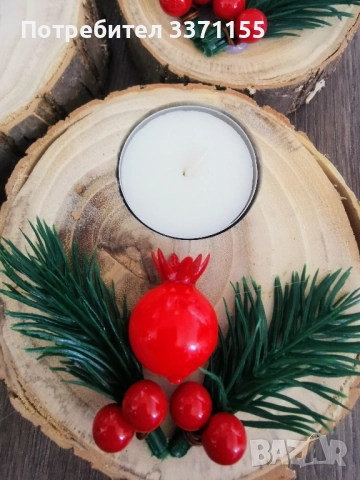 Коледни свещи с дървена подложка, снимка 3 - Декорация за дома - 52391113