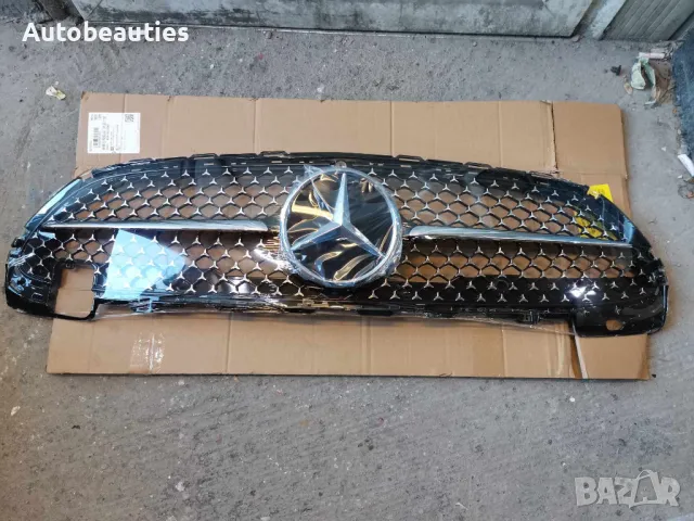 Предна сребристa решетка за Mercedes W206 C-Class, снимка 2 - Аксесоари и консумативи - 48841554