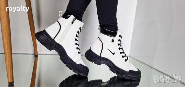 Nike Дамски Зимни Боти 