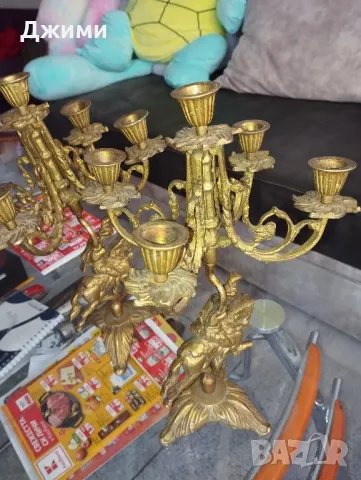 масивни бронзови свещници