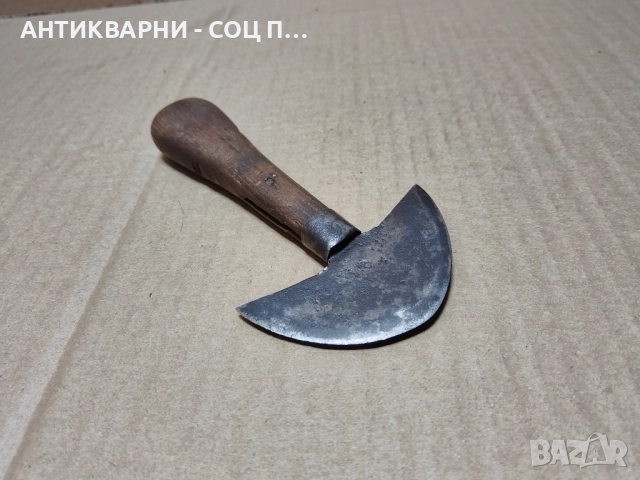 Стар Кован Сарашки Нож, Кожарски Нож. 