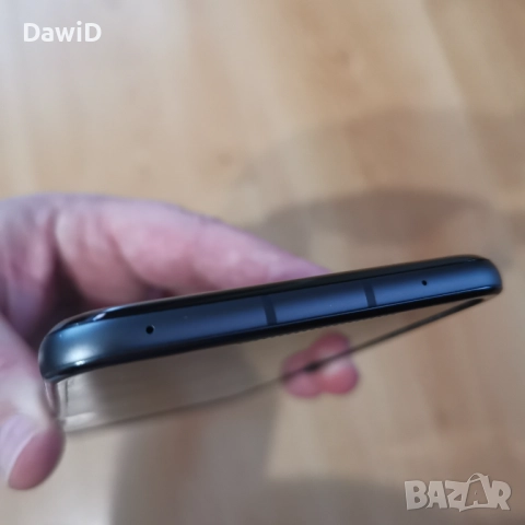 Motorola razr 50 (2024) , снимка 4 - Motorola - 52360916