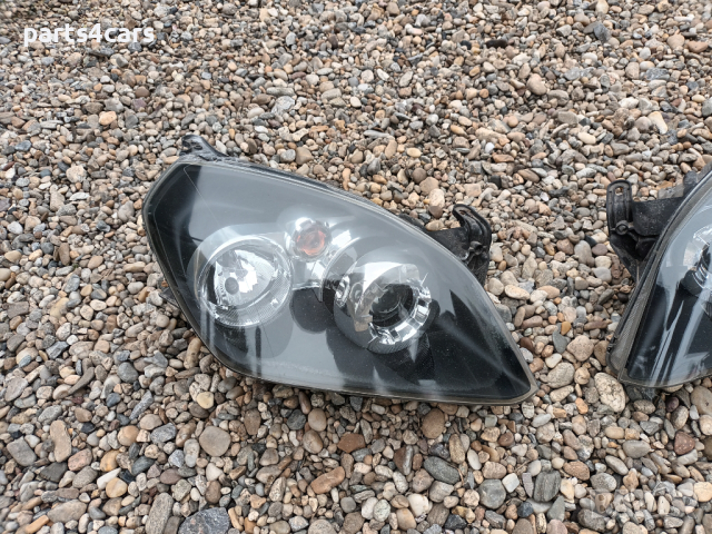 ляв и десен черен фар за опел тигра Б OPEL TIGRA B, снимка 2 - Части - 44724644