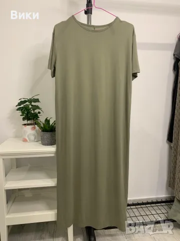 Дълга рокля в размер S/M, снимка 2 - Рокли - 47562678