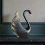 Декоративна статуетка Бял или Черен лебед, снимка 2