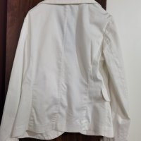Елегантно бяло сако, снимка 8 - Сака - 41481363