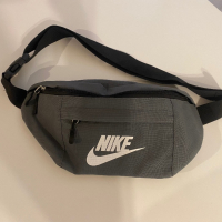 Чанти за през кръст и през гърдите Nike,Adidas,Lacoste, снимка 9 - Чанти - 42574810