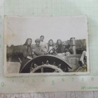 Снимка стара на трактора, снимка 1 - Колекции - 41680123