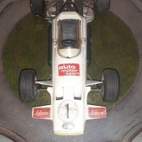 Рядка играчка състезателна кола на SCHUCO 356 175, Brabham Ford Formula 1, снимка 1 - Други ценни предмети - 41564899