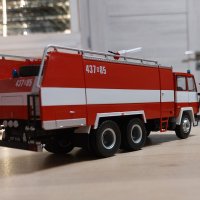 Jelcz 006/2 GCBA 11/45 II пожарна - мащаб 1:43 на DeAgostini моделът е нов в блистер, снимка 4 - Колекции - 44476316