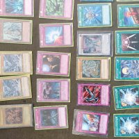 Продавам карти Yu-Gi-Oh, снимка 11 - Колекции - 34801543