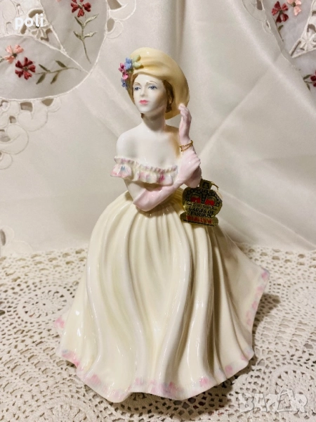 порцеланова статуетка , снимка 1