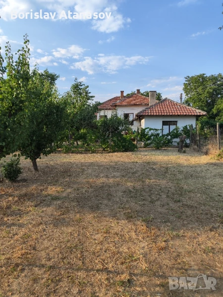Къща в с.Ветрен , снимка 1