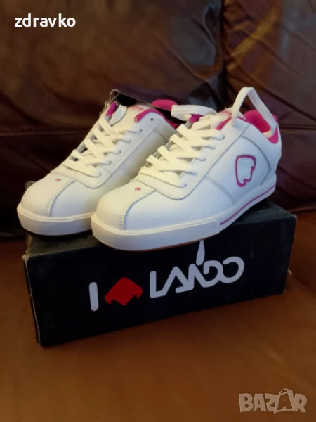 Дамски маратонки LANDO /Нови- естествена кожа / n -40, снимка 1